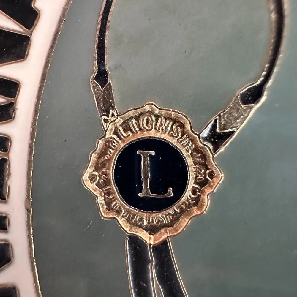 T.C. Art & Craft this gold